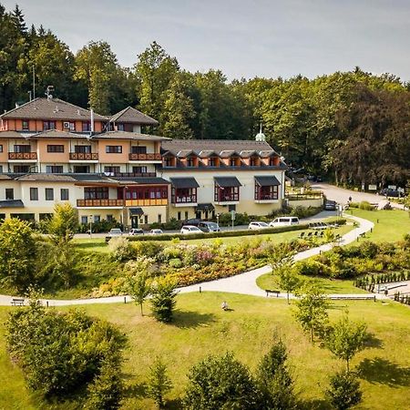 Hotel Studanka ริคโนฟ นัด คเยชโนว์ ภายนอก รูปภาพ
