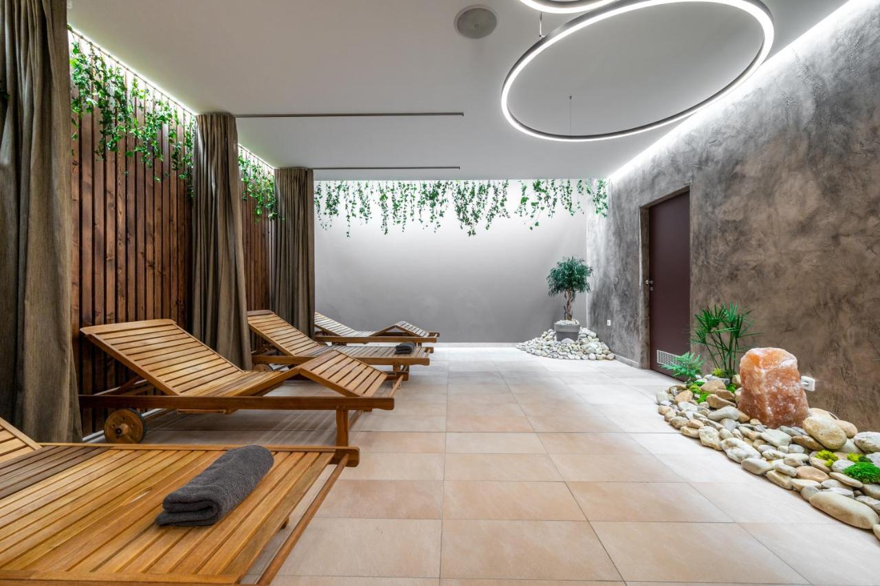 Hotel Studanka ริคโนฟ นัด คเยชโนว์ ภายนอก รูปภาพ