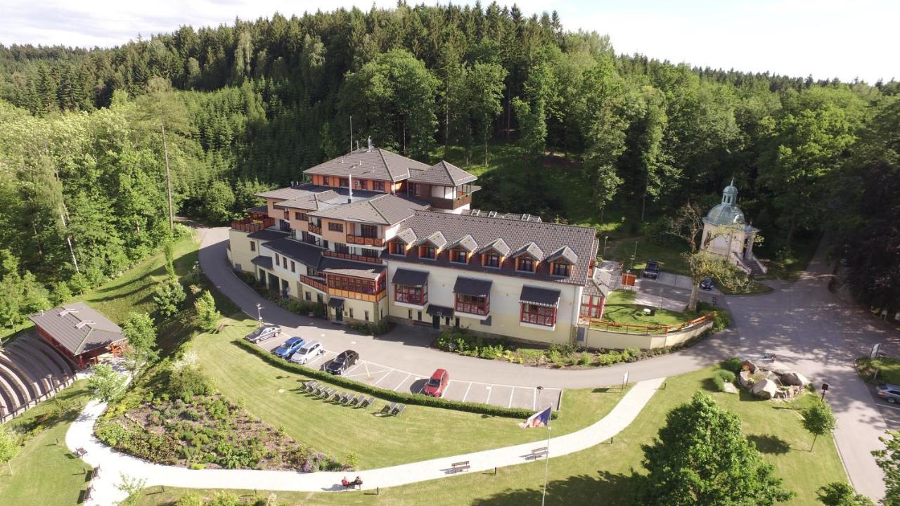 Hotel Studanka ริคโนฟ นัด คเยชโนว์ ภายนอก รูปภาพ