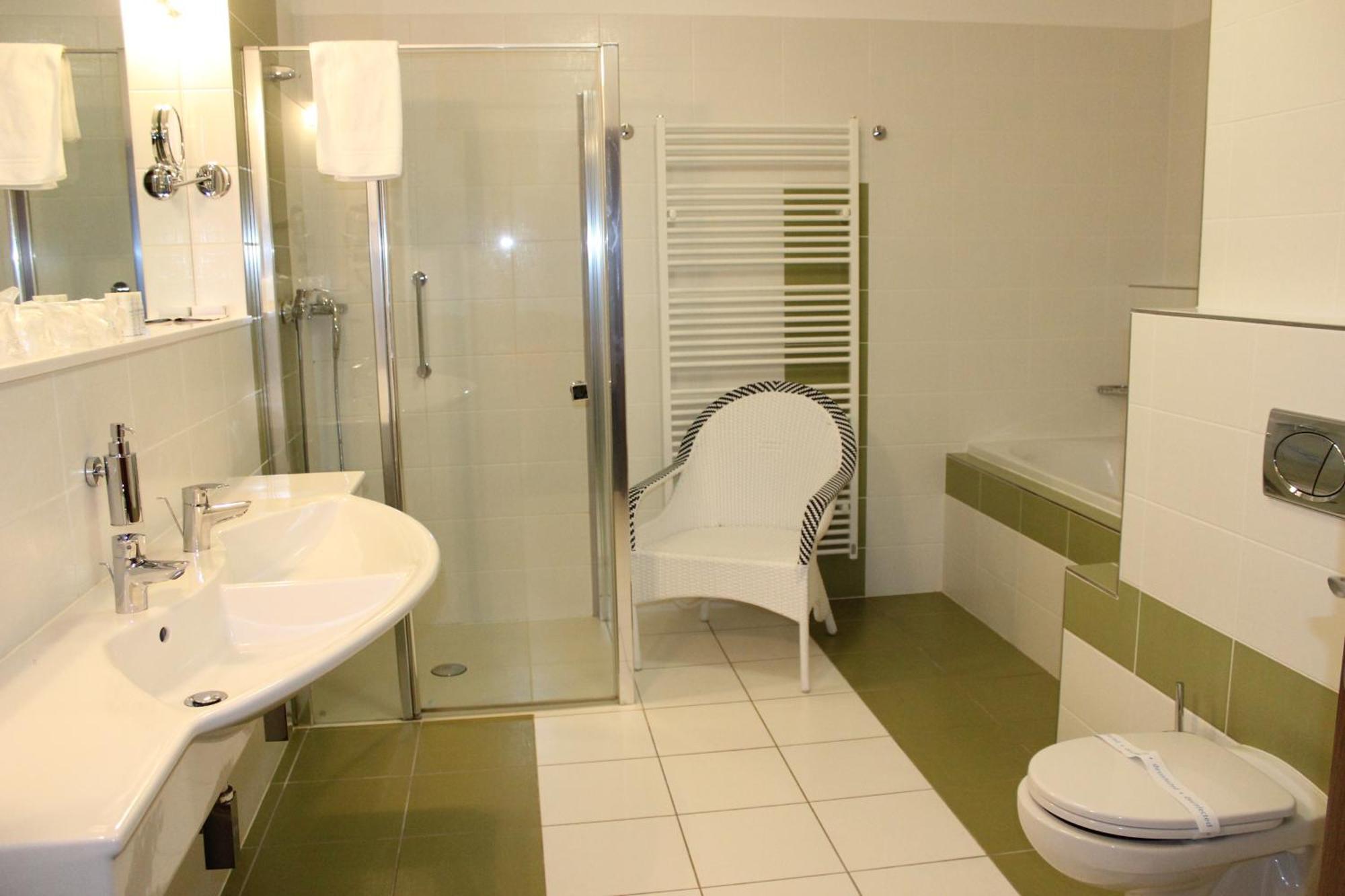 Hotel Studanka ริคโนฟ นัด คเยชโนว์ ภายนอก รูปภาพ